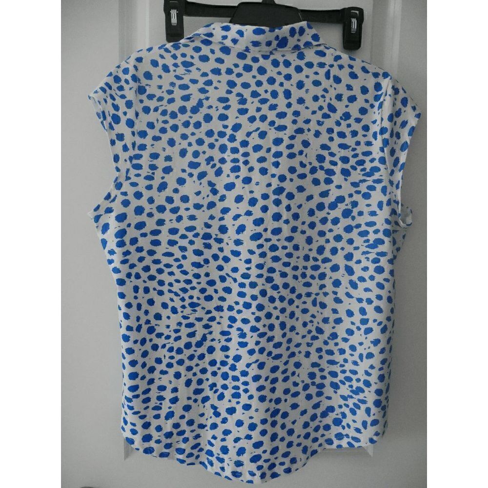 PixieLady White & Blue Abstract Cap-Sleeve Button-Up - Picture 5 of 9